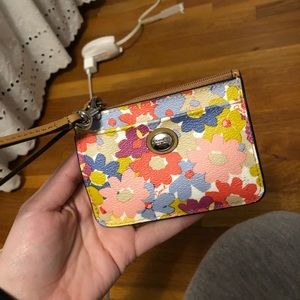 Coach id wallet